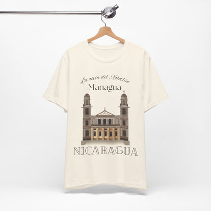 La novia del Xolotlán Unisex Jersey Short Sleeve Tee