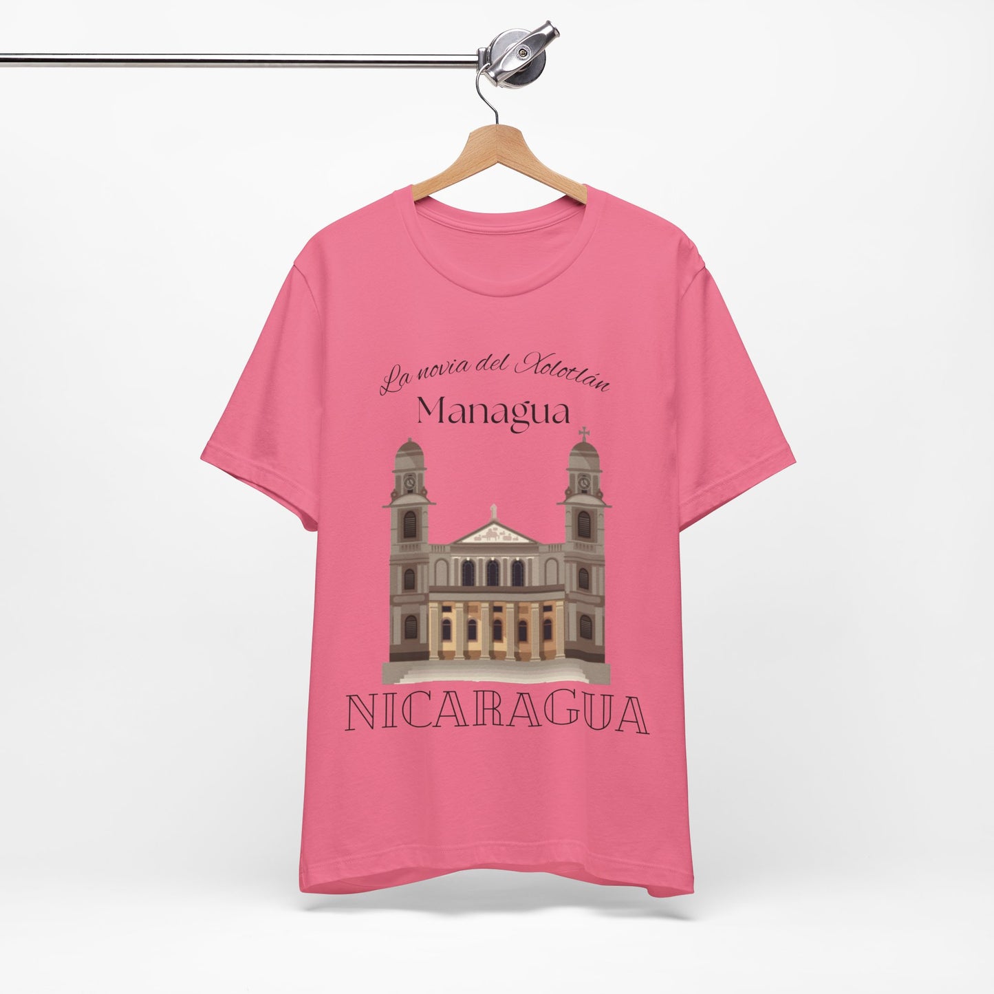 La novia del Xolotlán Unisex Jersey Short Sleeve Tee