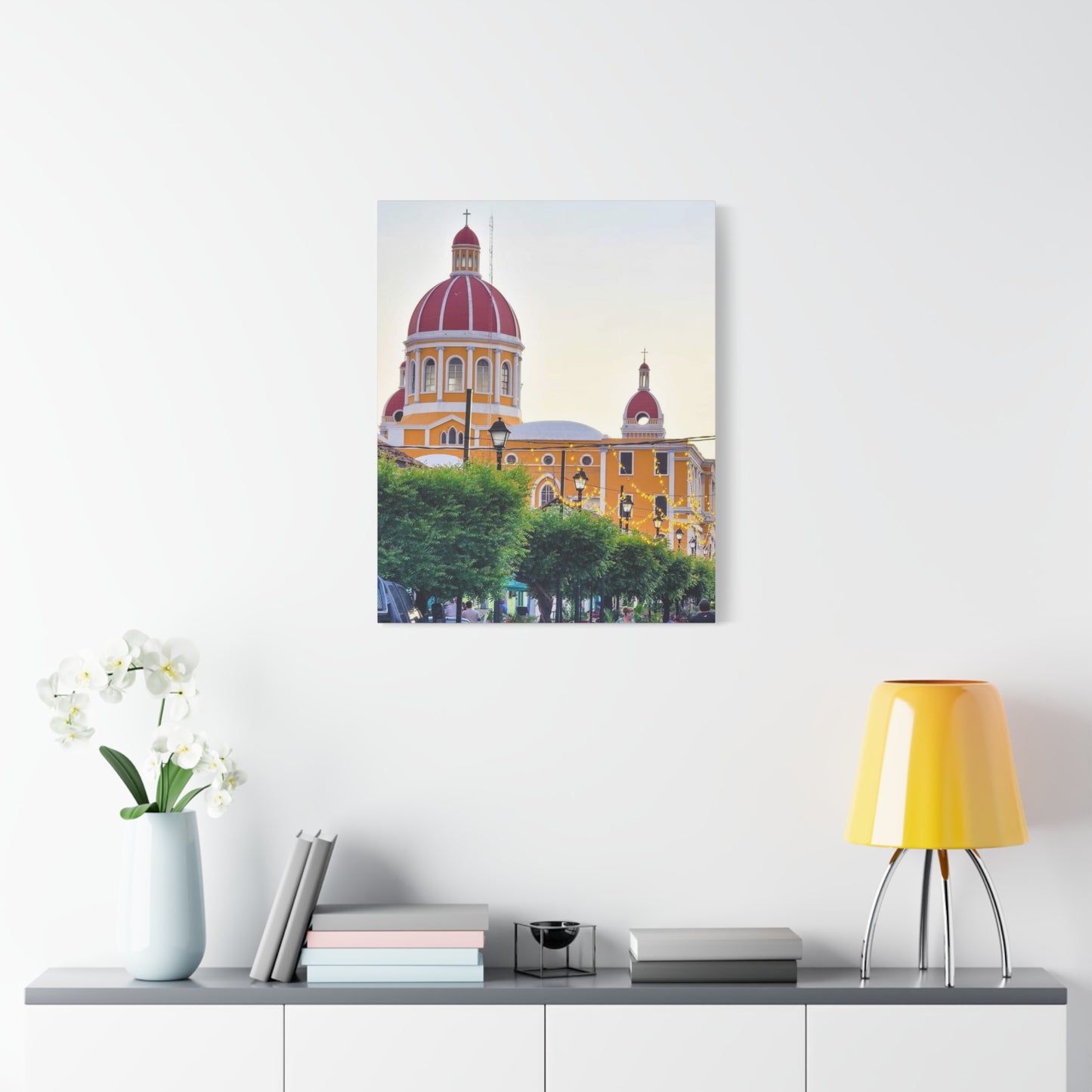 Granada Canvas