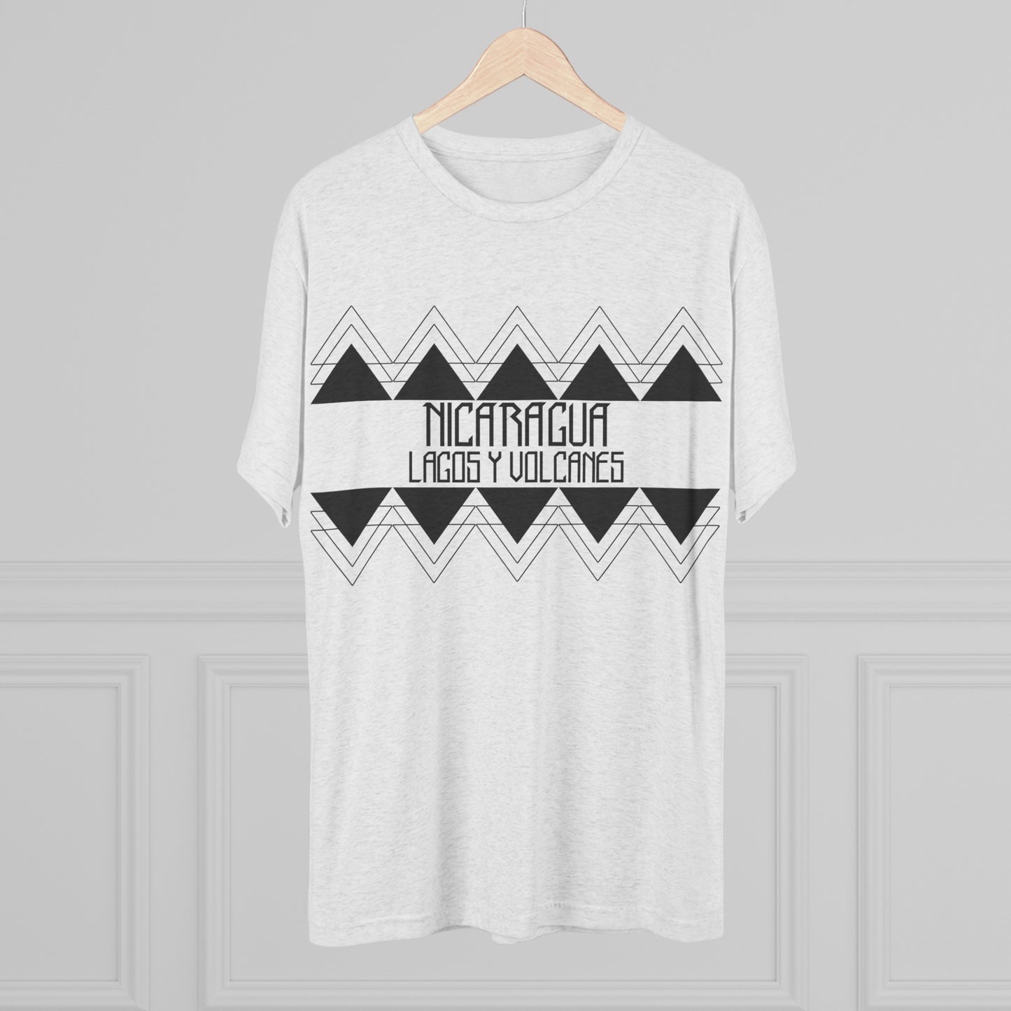 Lagos y Volcanes Minimalista Unisex Tri-Blend Crew Tee