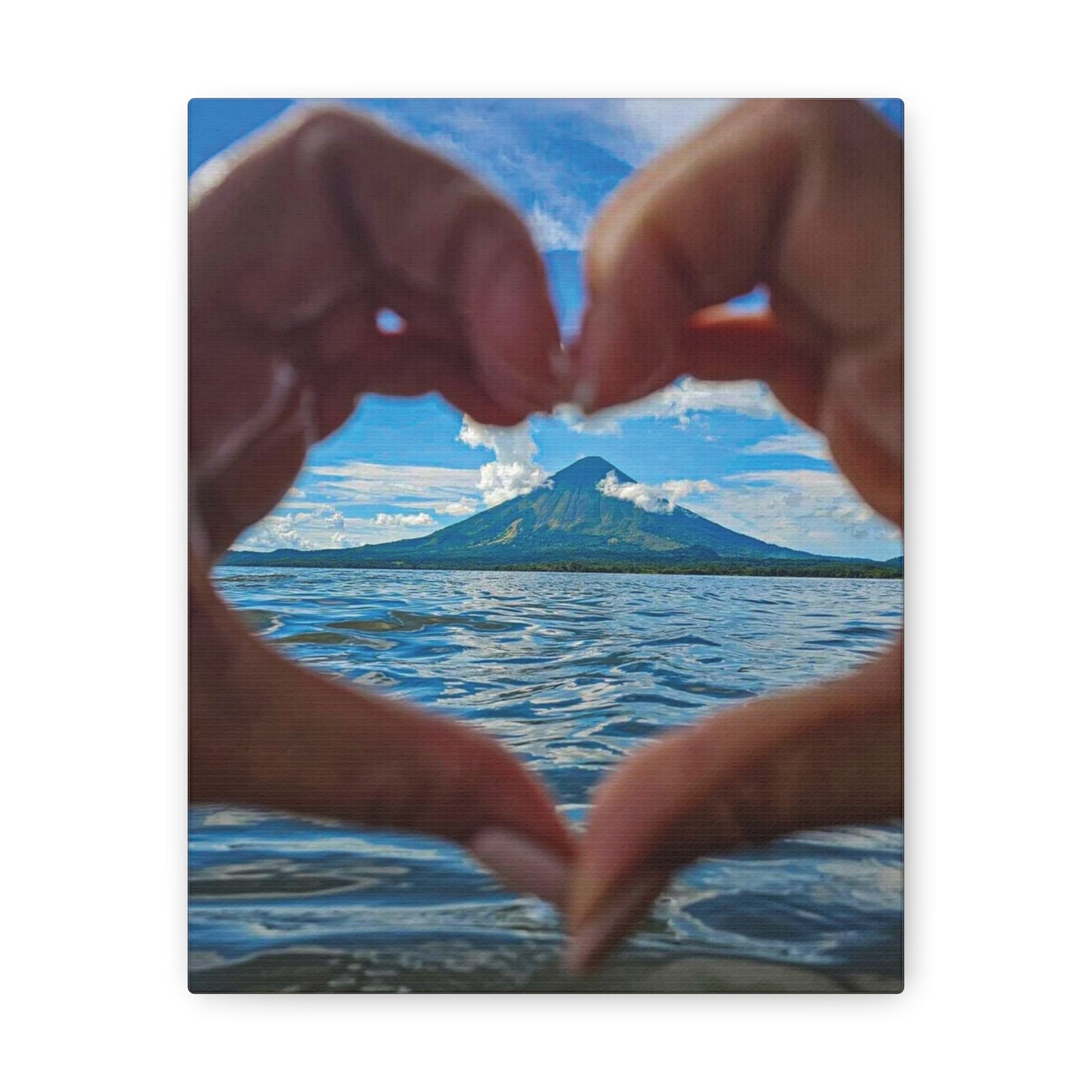 Volcan Corazón Canvas