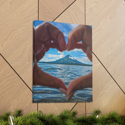 Volcan Corazón Canvas